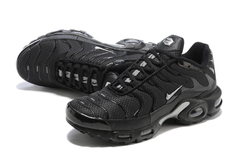 Air Max TN Plus "Metallic Swoosh"