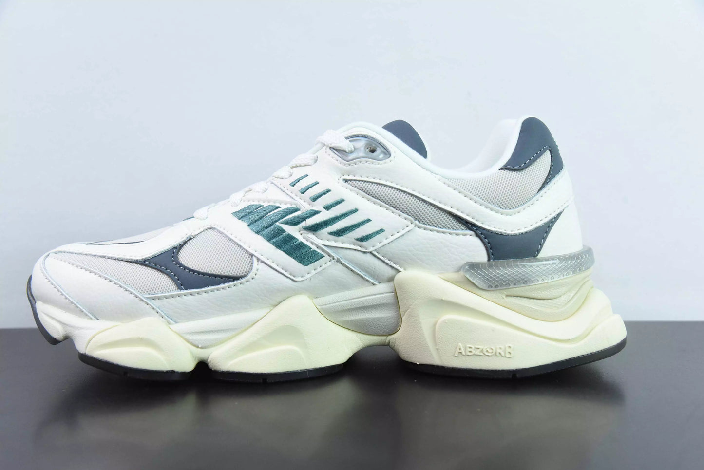 New Balance 9060 New Spruce