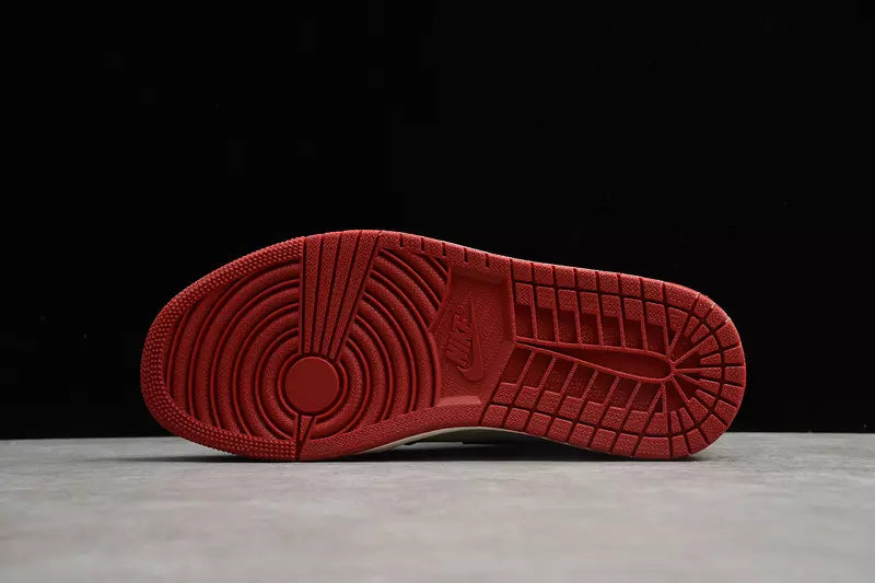 Jordan 1 Retro High Bred Toe