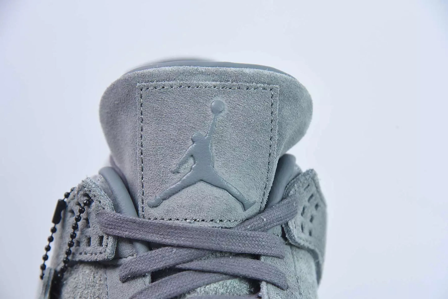 Jordan 4 Retro Kaws Cool Grey