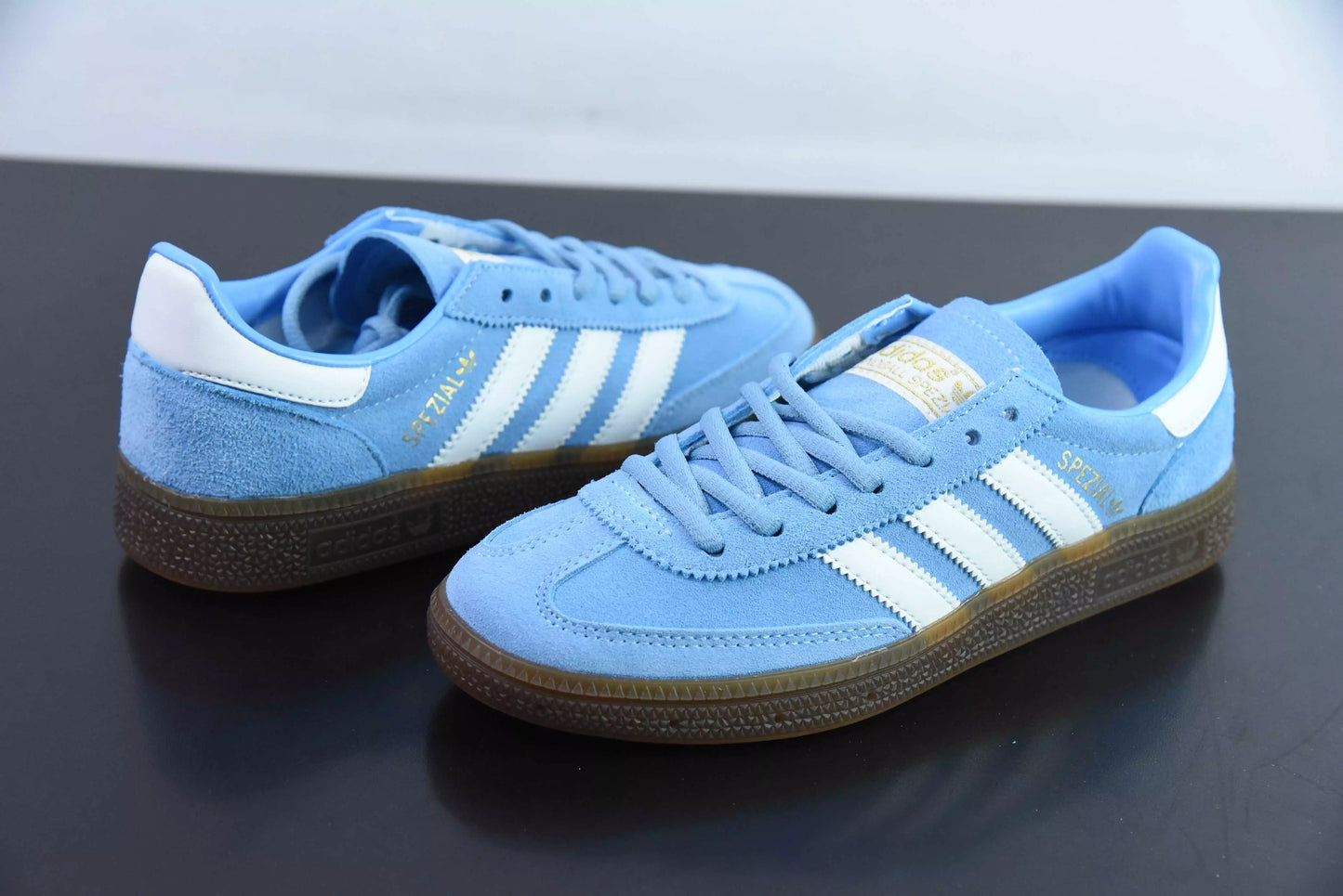 Adidas Handball Spezial "Light Blue"