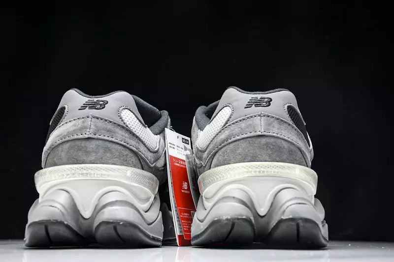 New Balance 9060 Black Castlerock