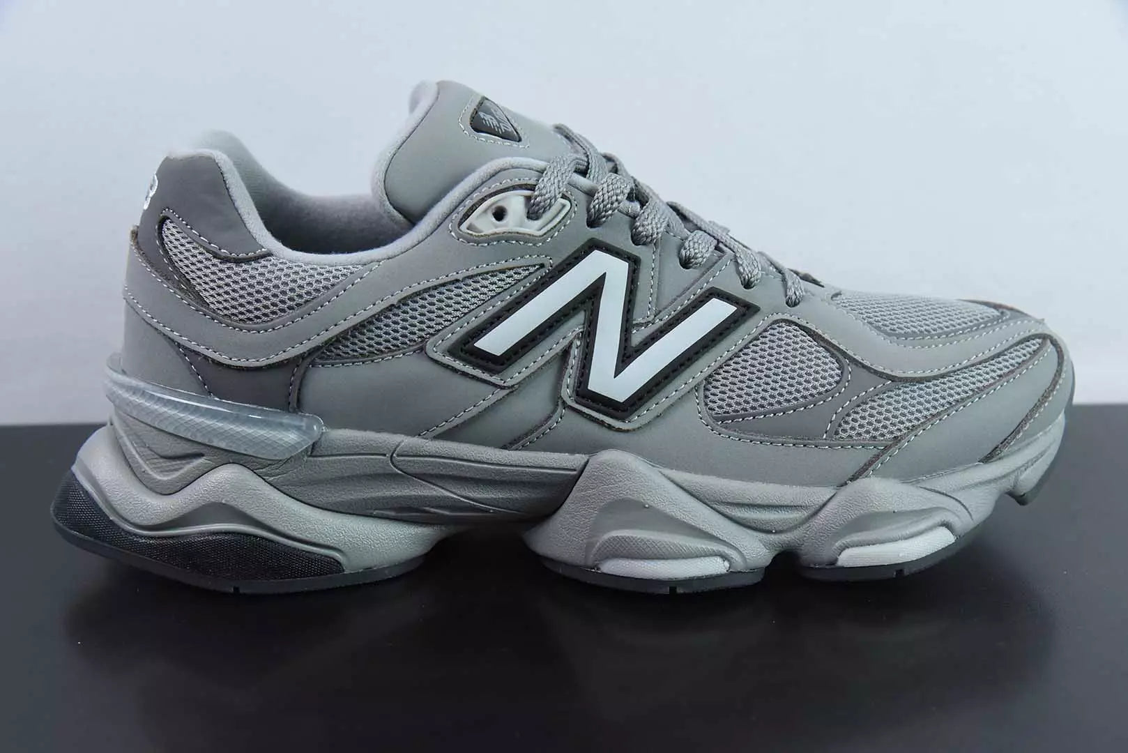 New Balance 9060 Shadow Grey Castlerock
