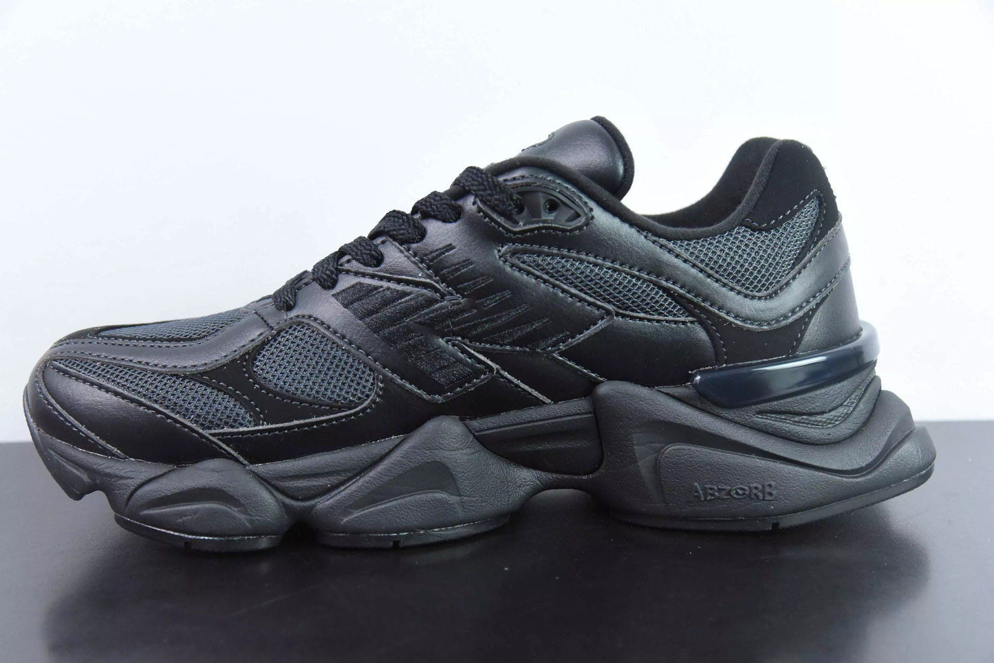 New Balance 9060 Triple Black