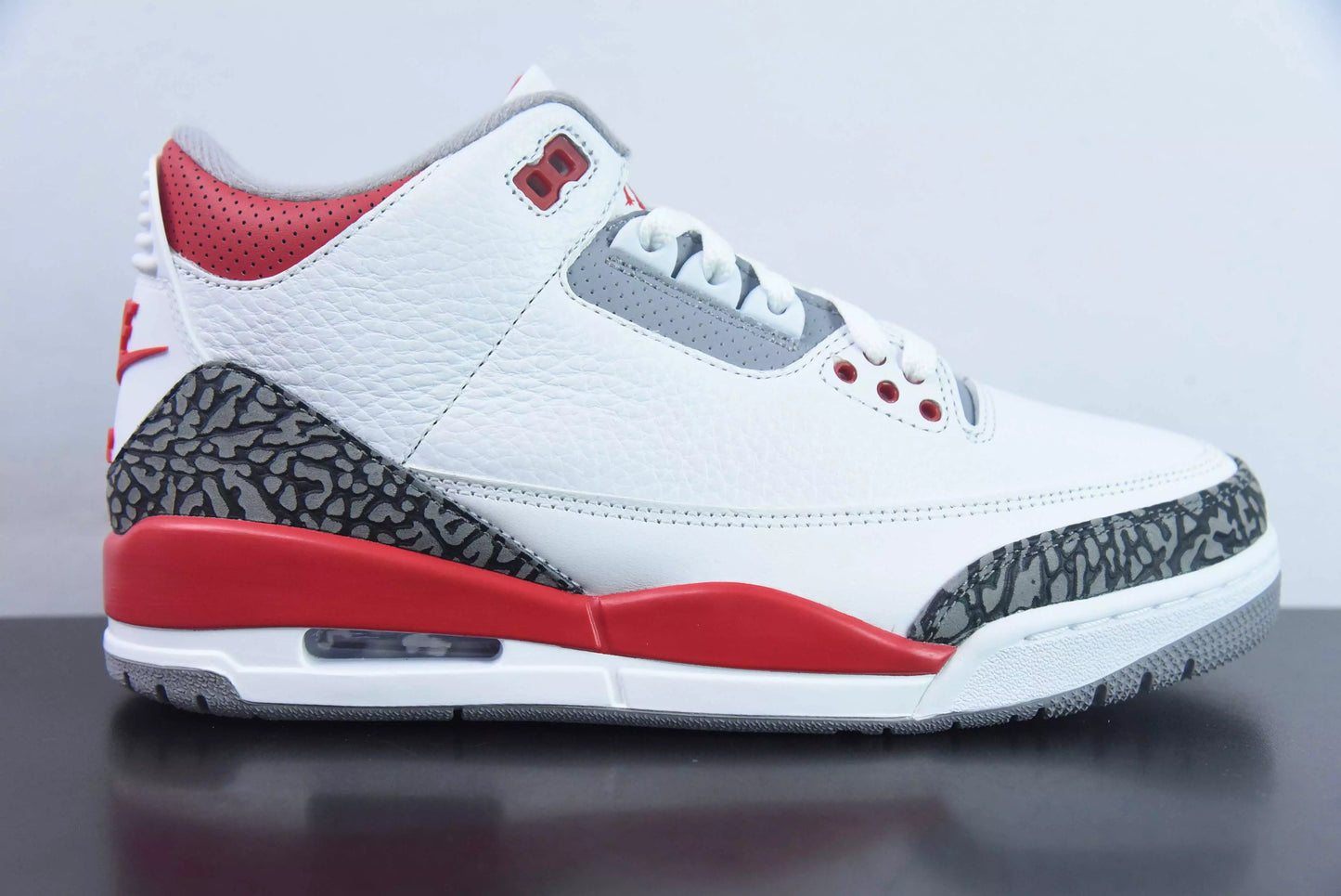 Jordan 3 Retro Fire Red