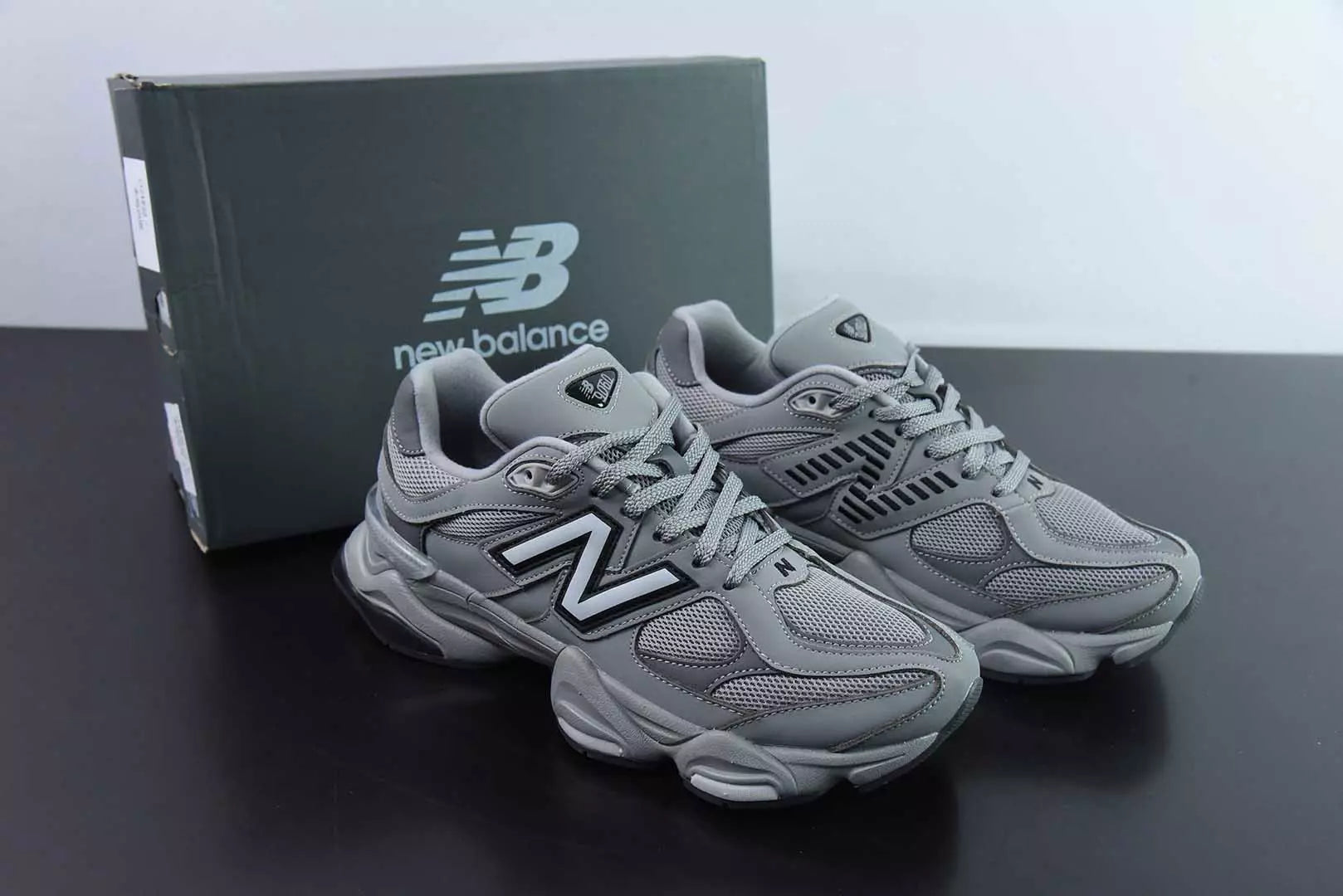 New Balance 9060 Shadow Grey Castlerock