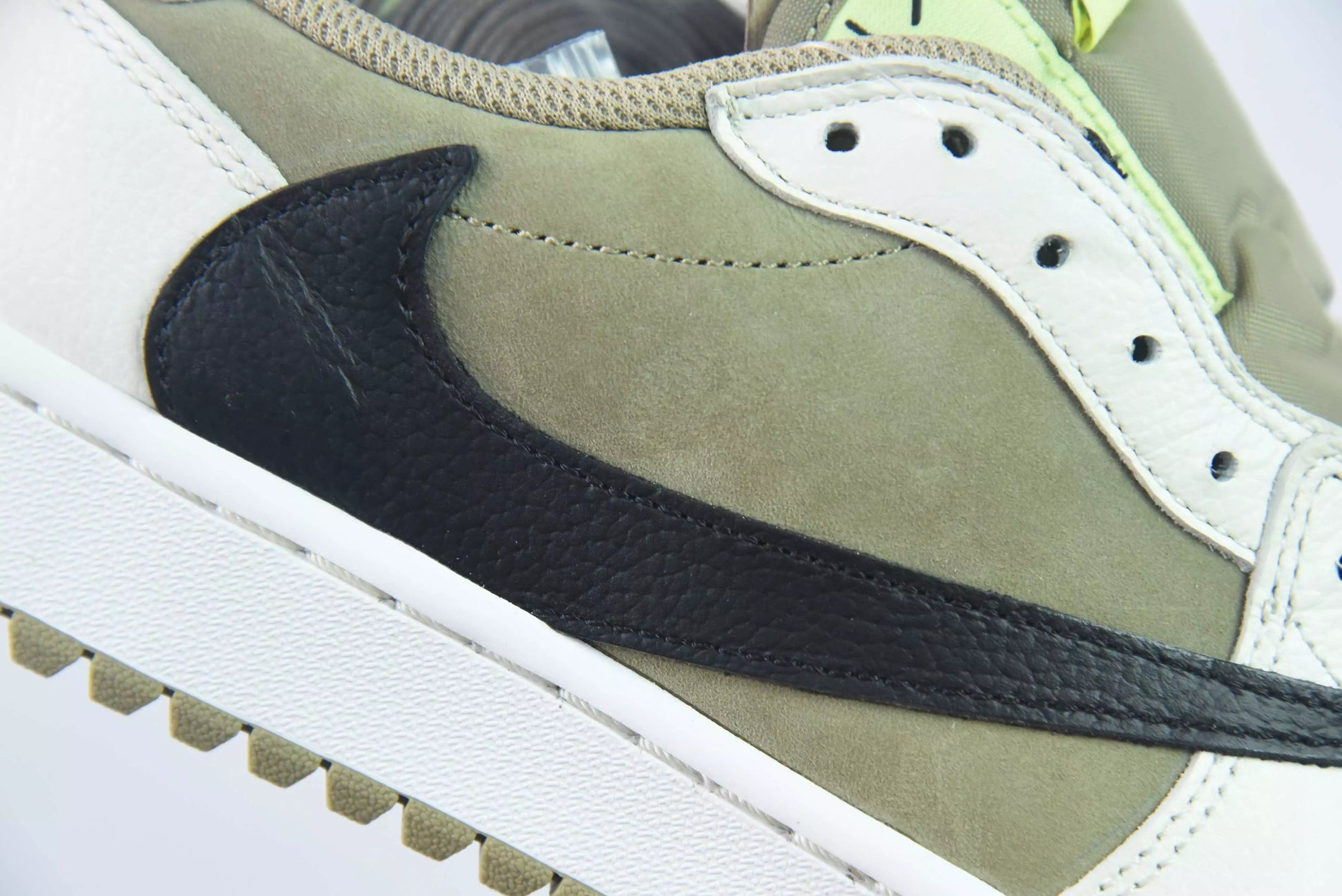 Air Jordan 1 Low Golf x Travis Scott "Neutral Olive"
