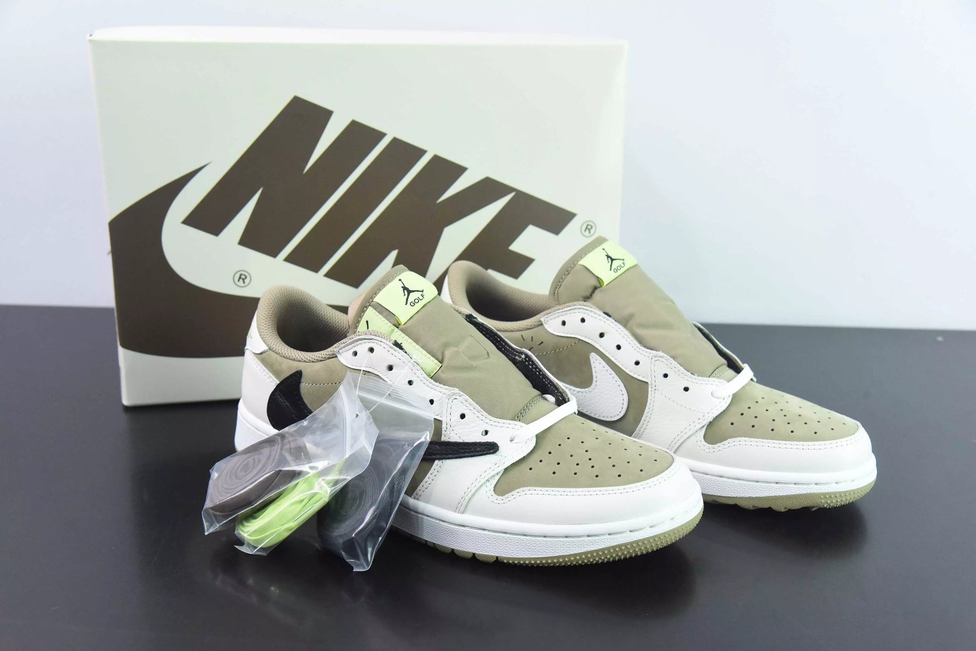 Air Jordan 1 Low Golf x Travis Scott "Neutral Olive"