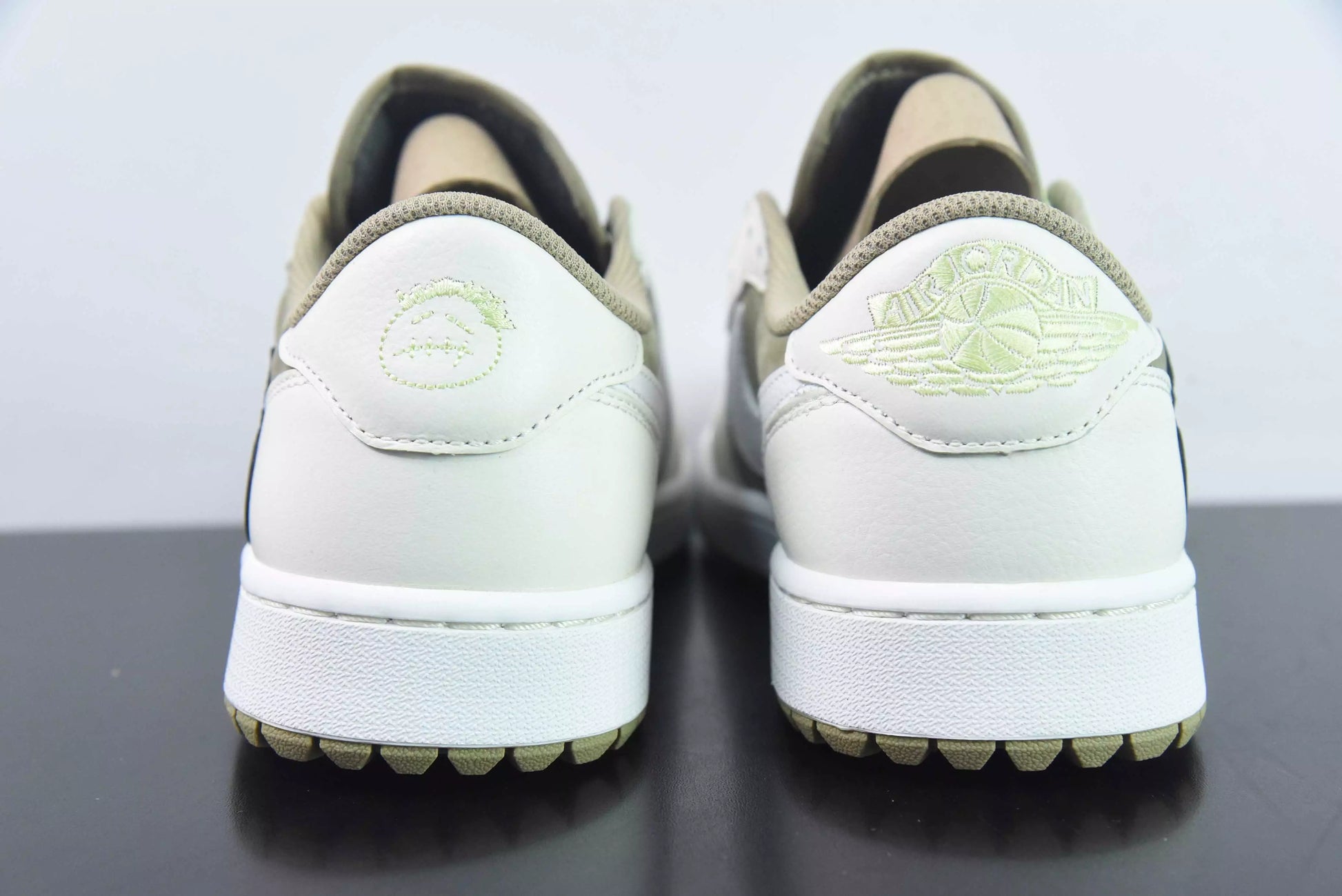 Air Jordan 1 Low Golf x Travis Scott "Neutral Olive"
