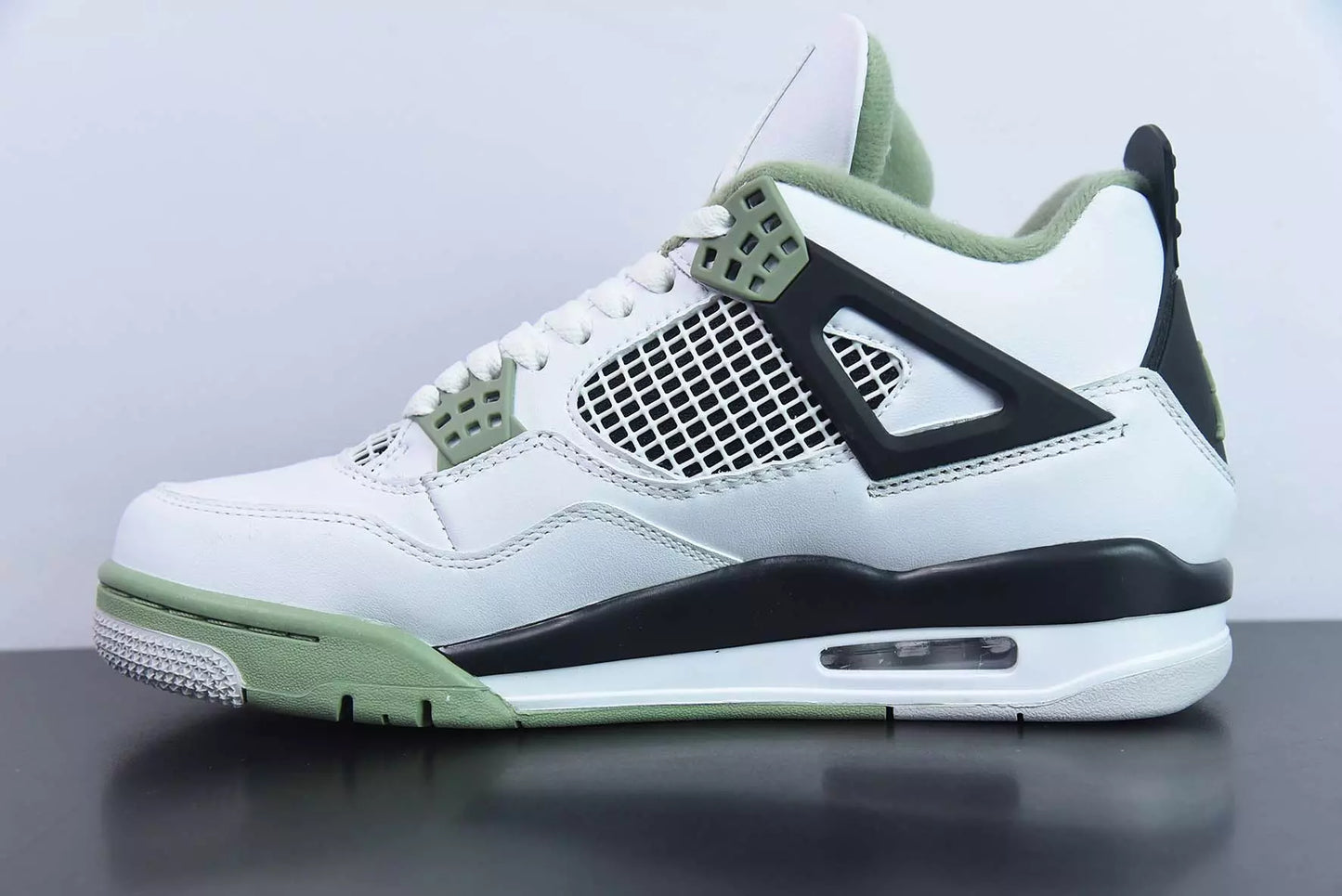 Jordan 4 Retro Seafoam