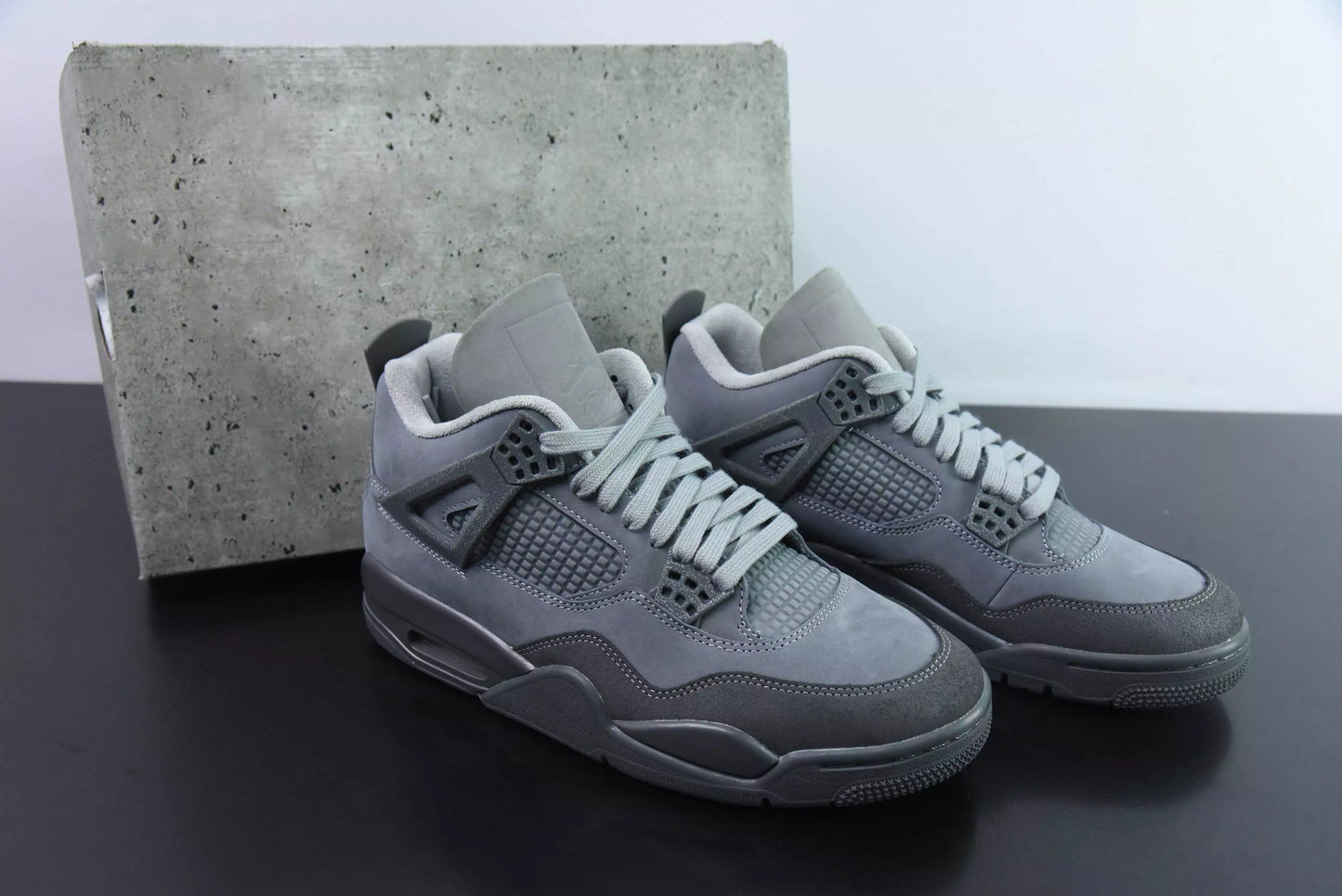 Jordan 4 Retro SE Wet Cement