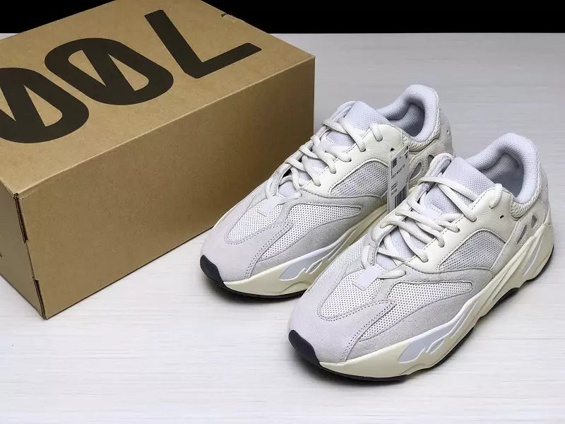 Adidas Yeezy Boost 700 Analog