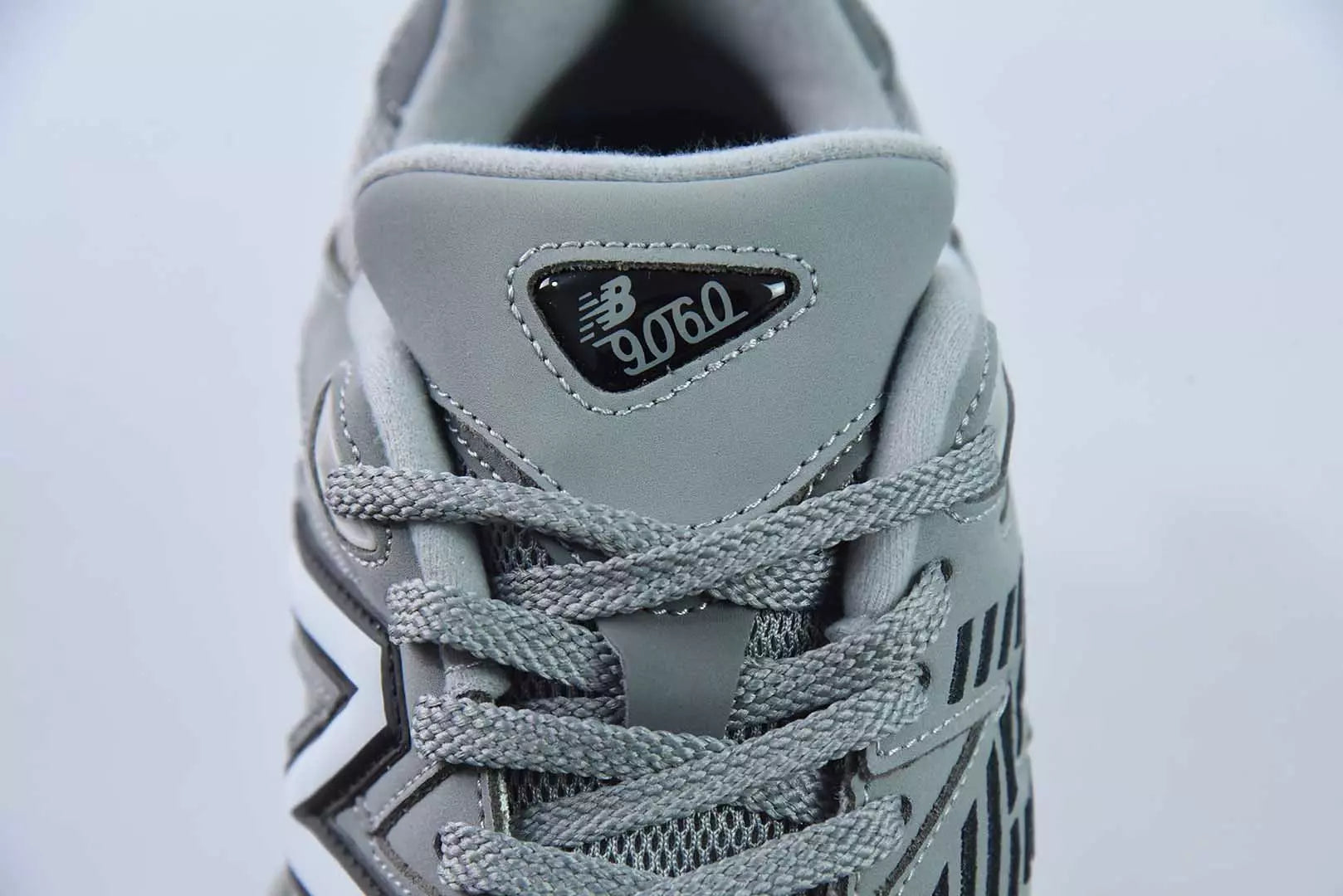 New Balance 9060 Shadow Grey Castlerock