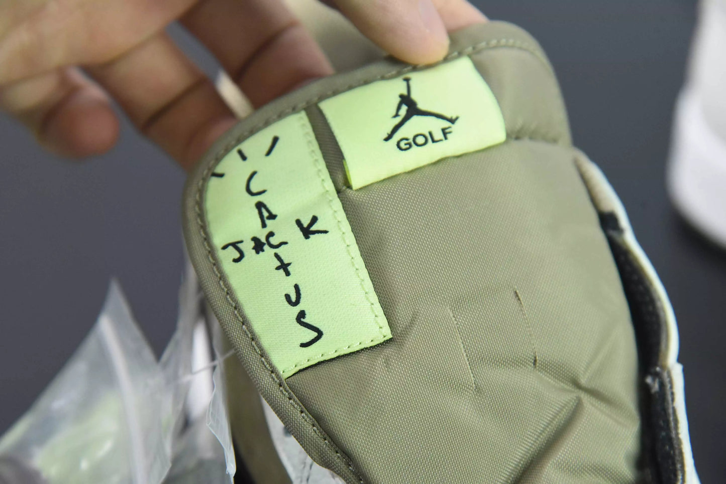 Air Jordan 1 Low Golf x Travis Scott "Neutral Olive"