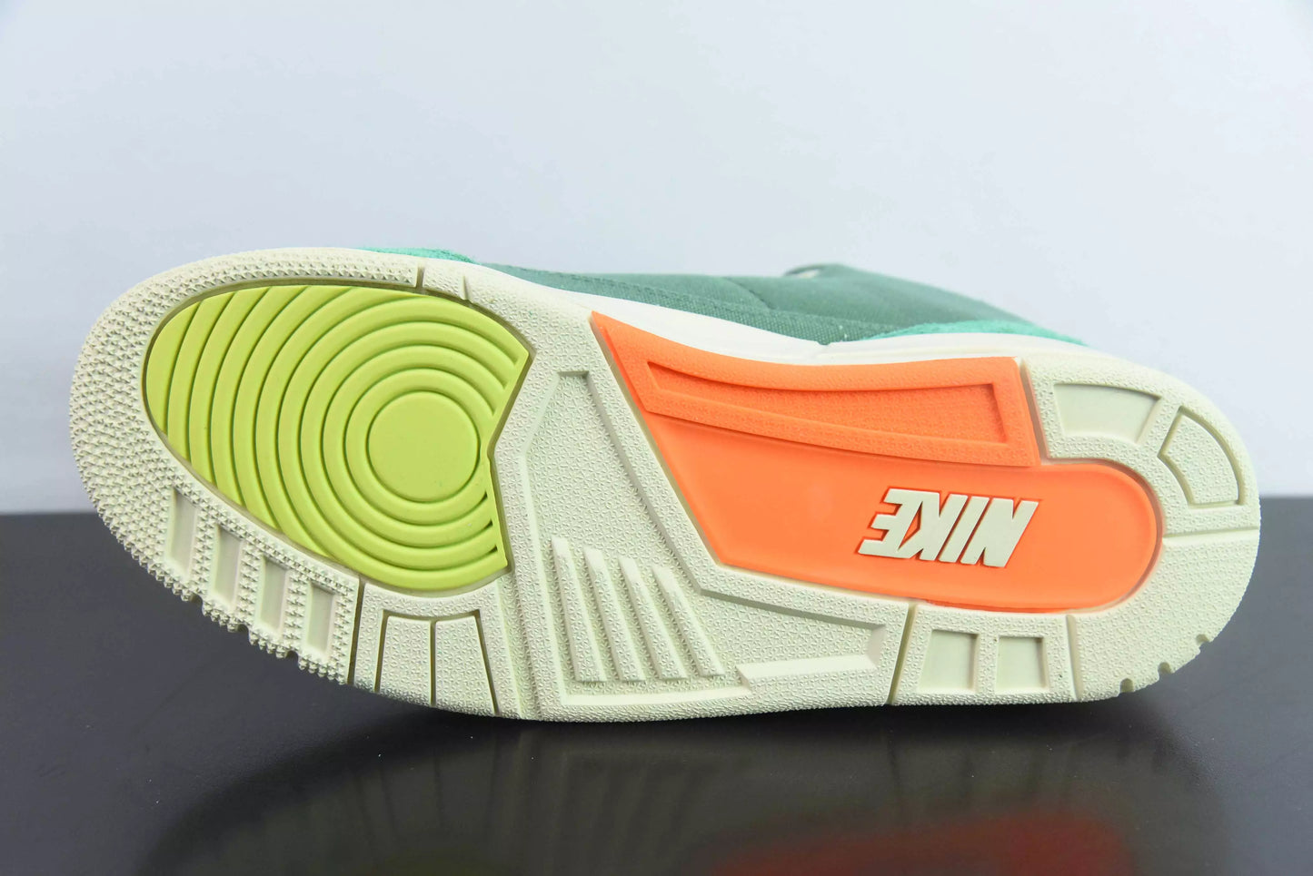 Jordan 3 Retro SP Nina Chanel Abney