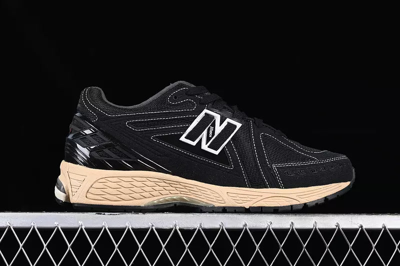 New Balance 1906R Black Taos Taupe