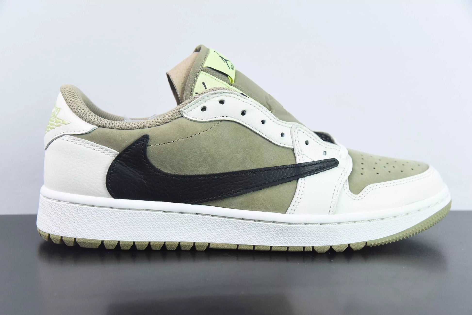 Air Jordan 1 Low Golf x Travis Scott "Neutral Olive"