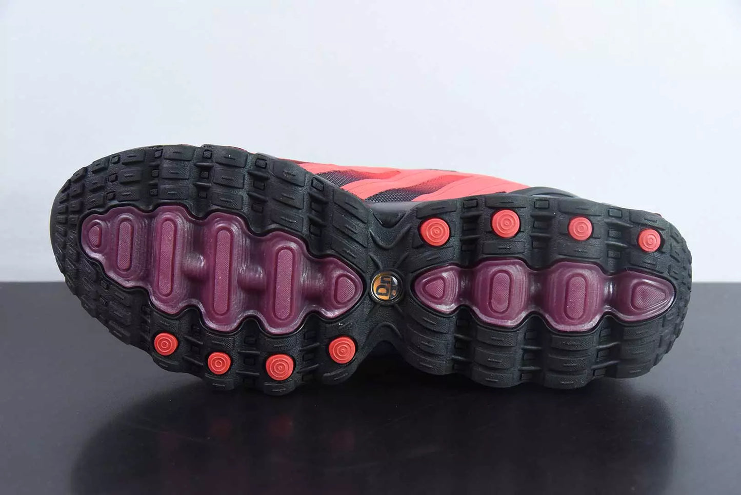 Nike Air Max Dn8 Black Bright Crimson