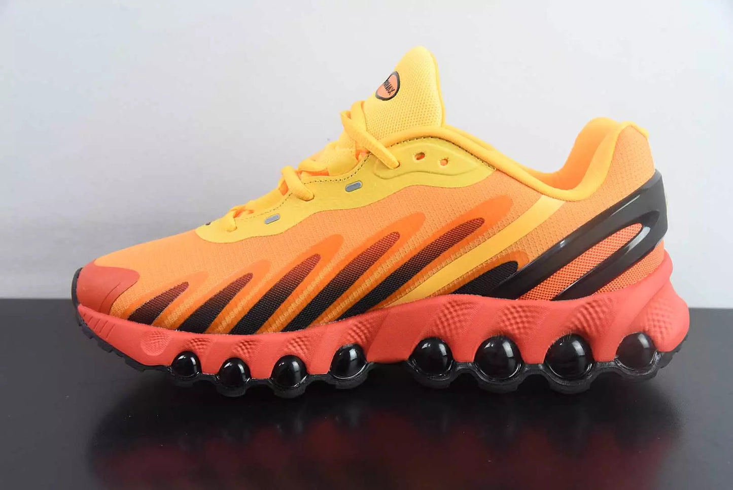 Nike Air Max Dn8 Laser Orange Black