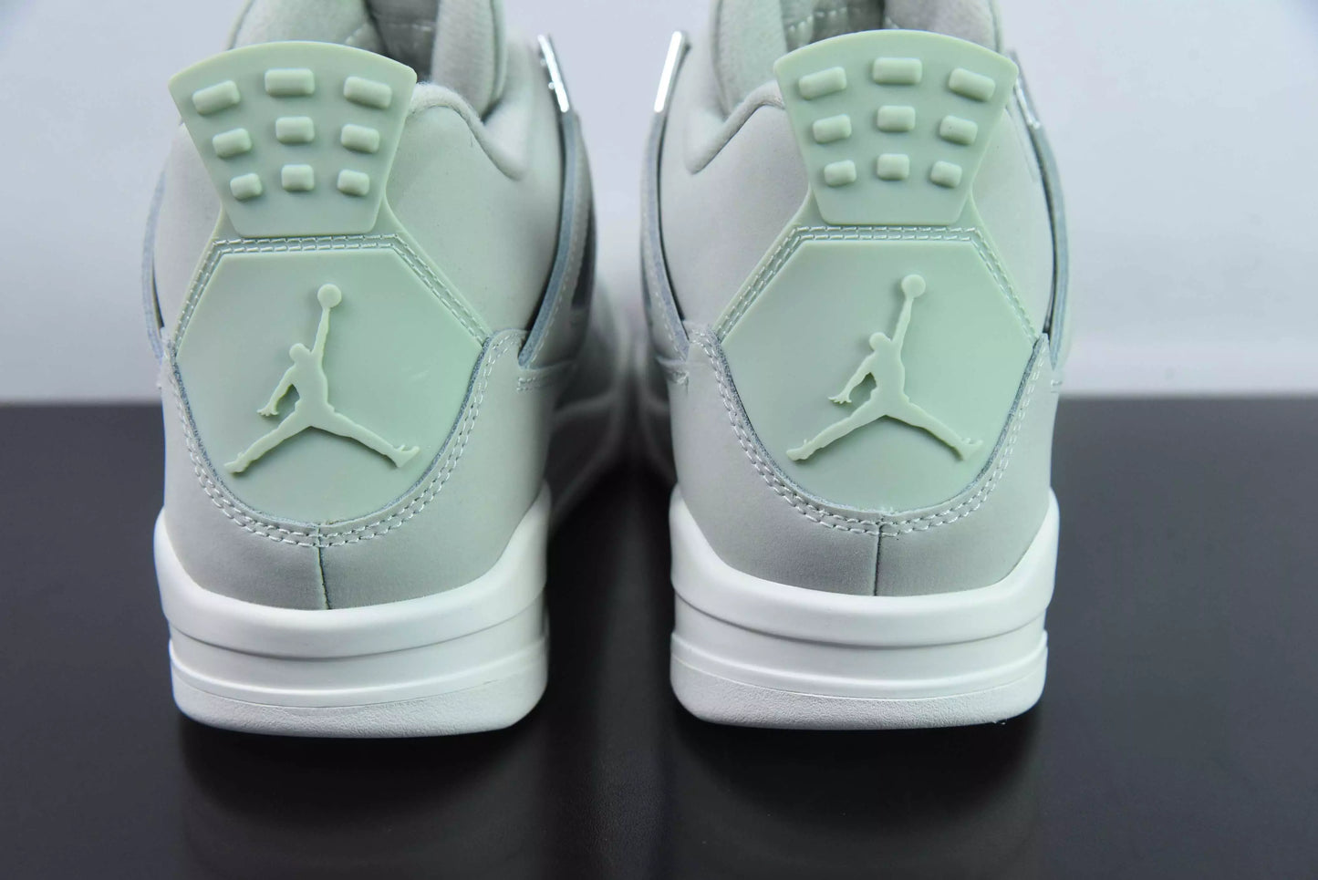 Air Jordan 4 Seafoam Sail