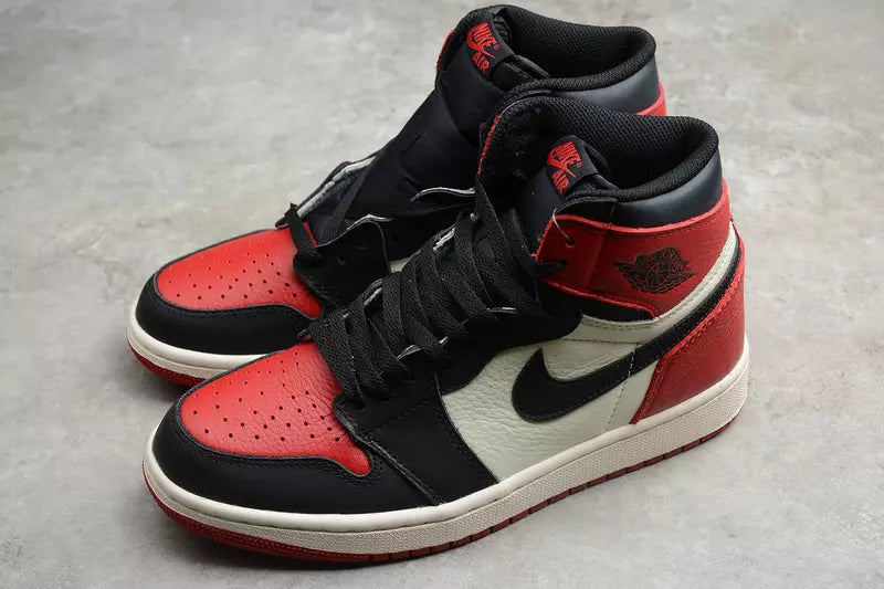 Jordan 1 Retro High Bred Toe