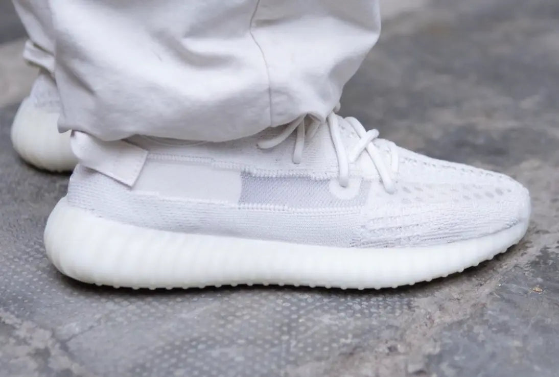 Adidas Yeezy Boost 350 V2 Bone