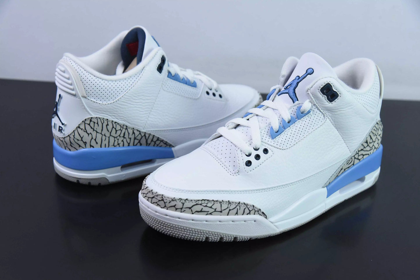 Jordan 3 Retro UNC