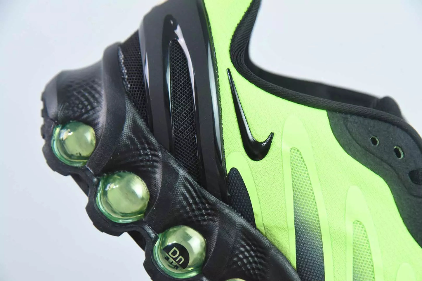 Nike Air Max Dn8 Black Green Strike Volt
