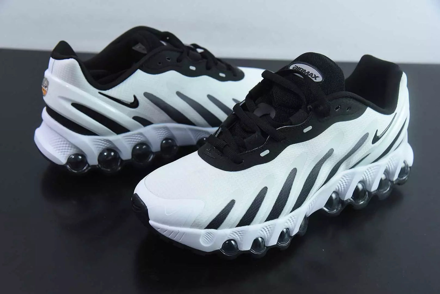 Nike Air Max Dn8 Panda