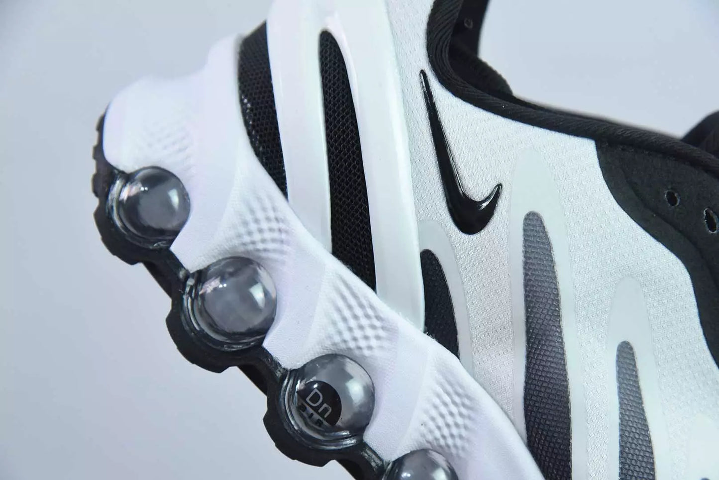 Nike Air Max Dn8 Panda