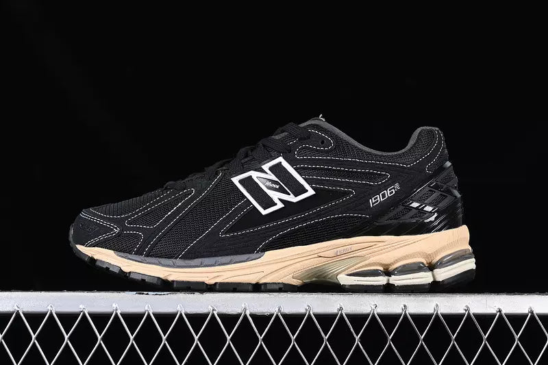 New Balance 1906R Black Taos Taupe