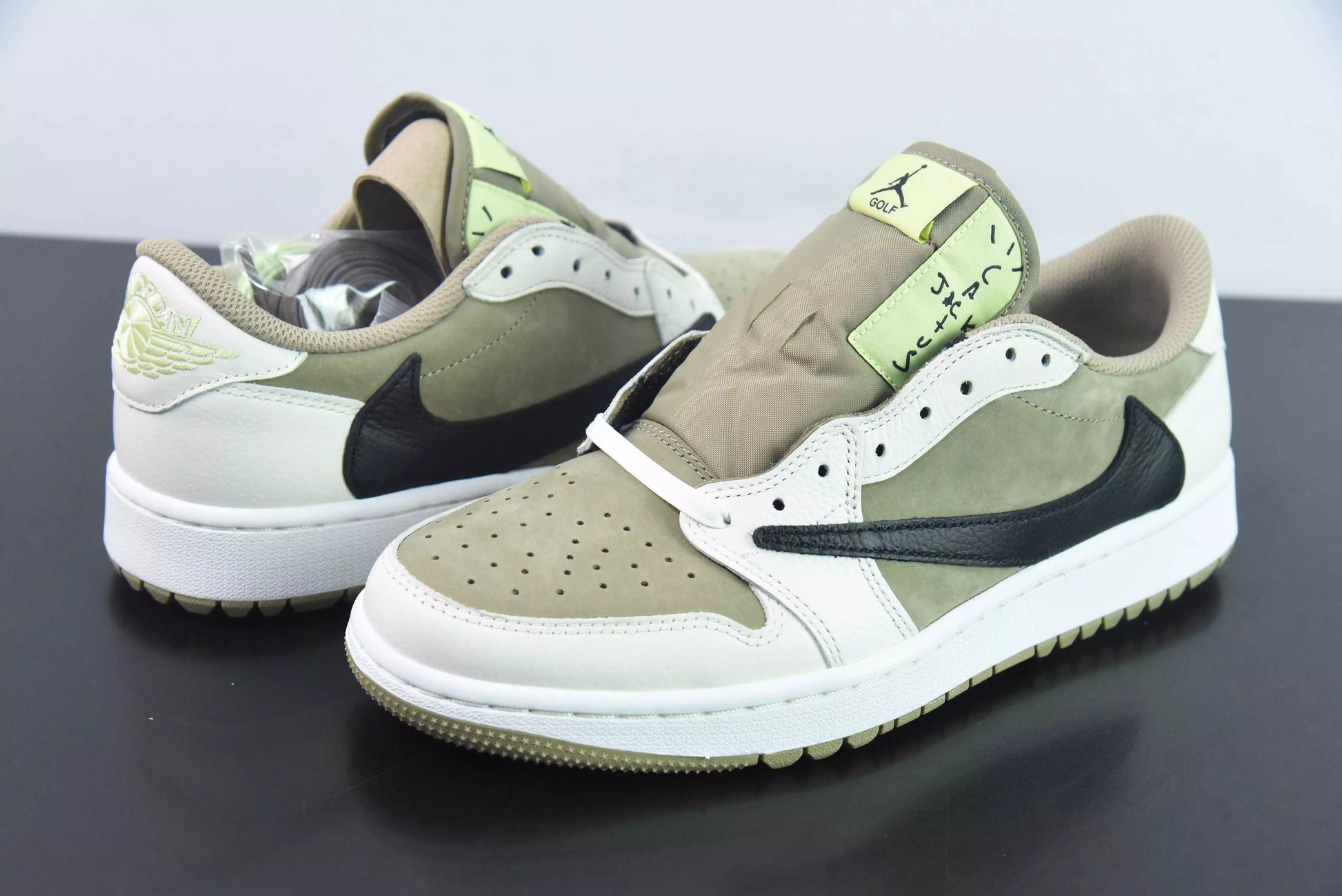 Air Jordan 1 Low Golf x Travis Scott "Neutral Olive"