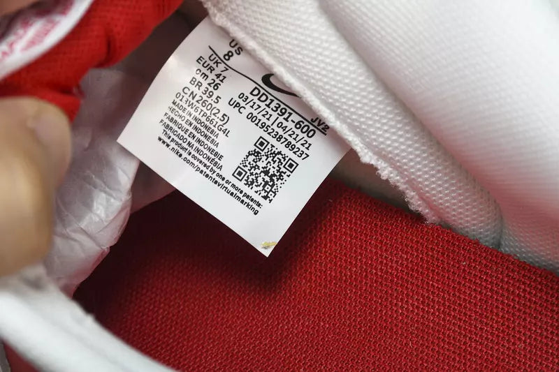 Nike Dunk Low Championship Red