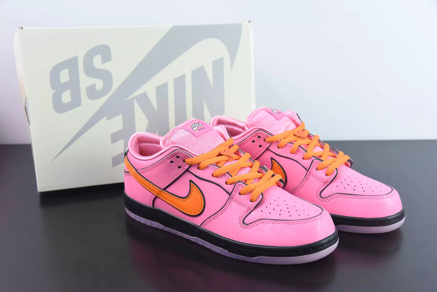 Nike SB Dunk Low The Powerpuff Girls Blossom