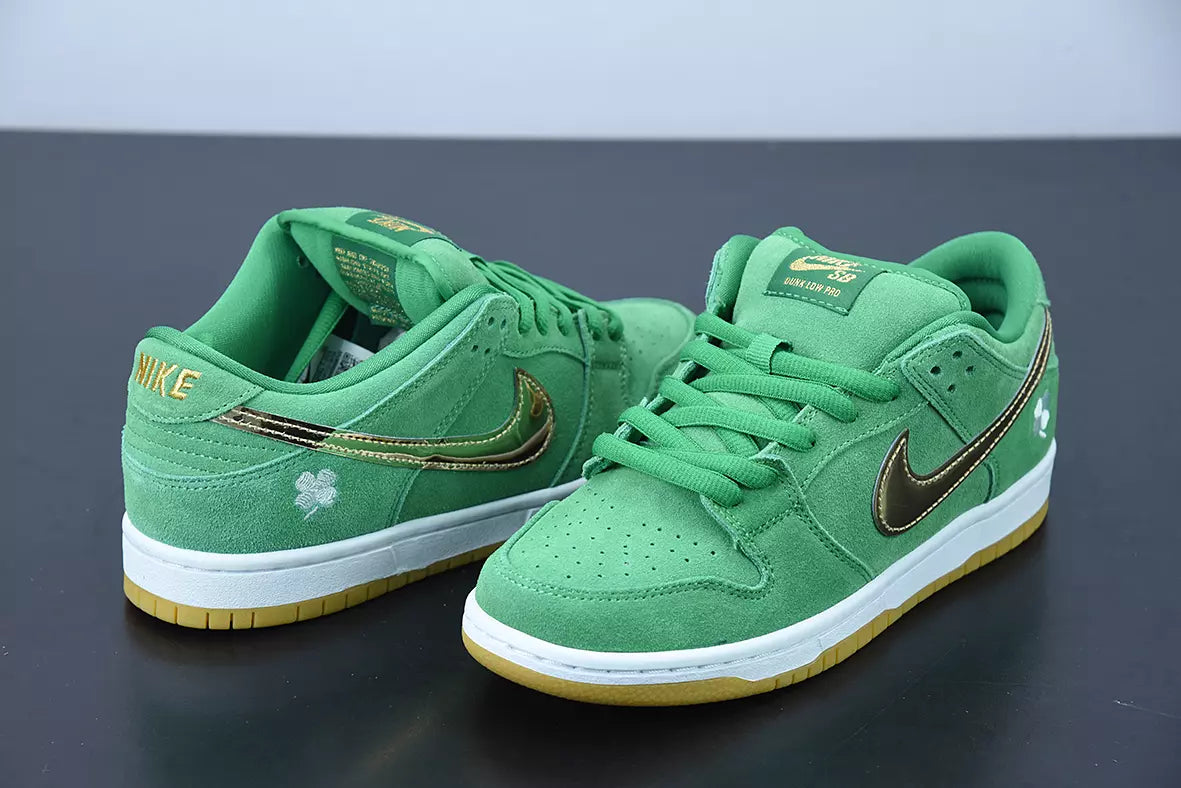Nike Dunk Low St Patrick’s Day