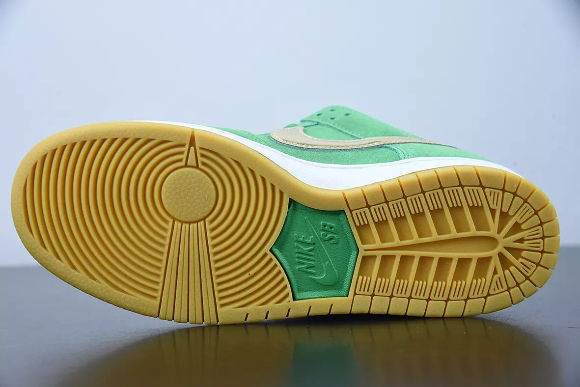 Nike Dunk Low St Patrick’s Day
