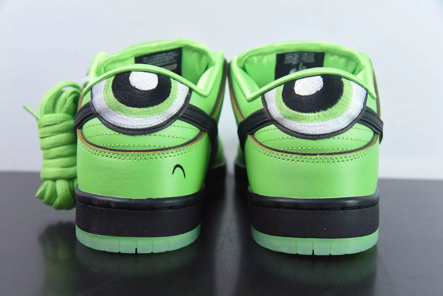 Nike SB Dunk Low The Powerpuff Girls Buttercup