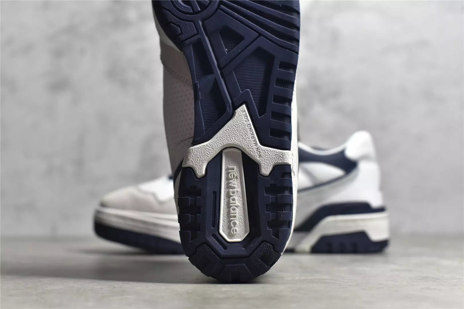 New Balance 550 White Navy