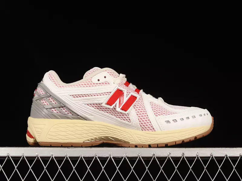 New Balance 1906R Sea Salt True Red