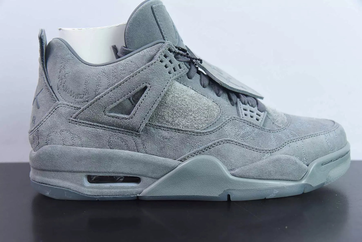 Jordan 4 Retro Kaws Cool Grey