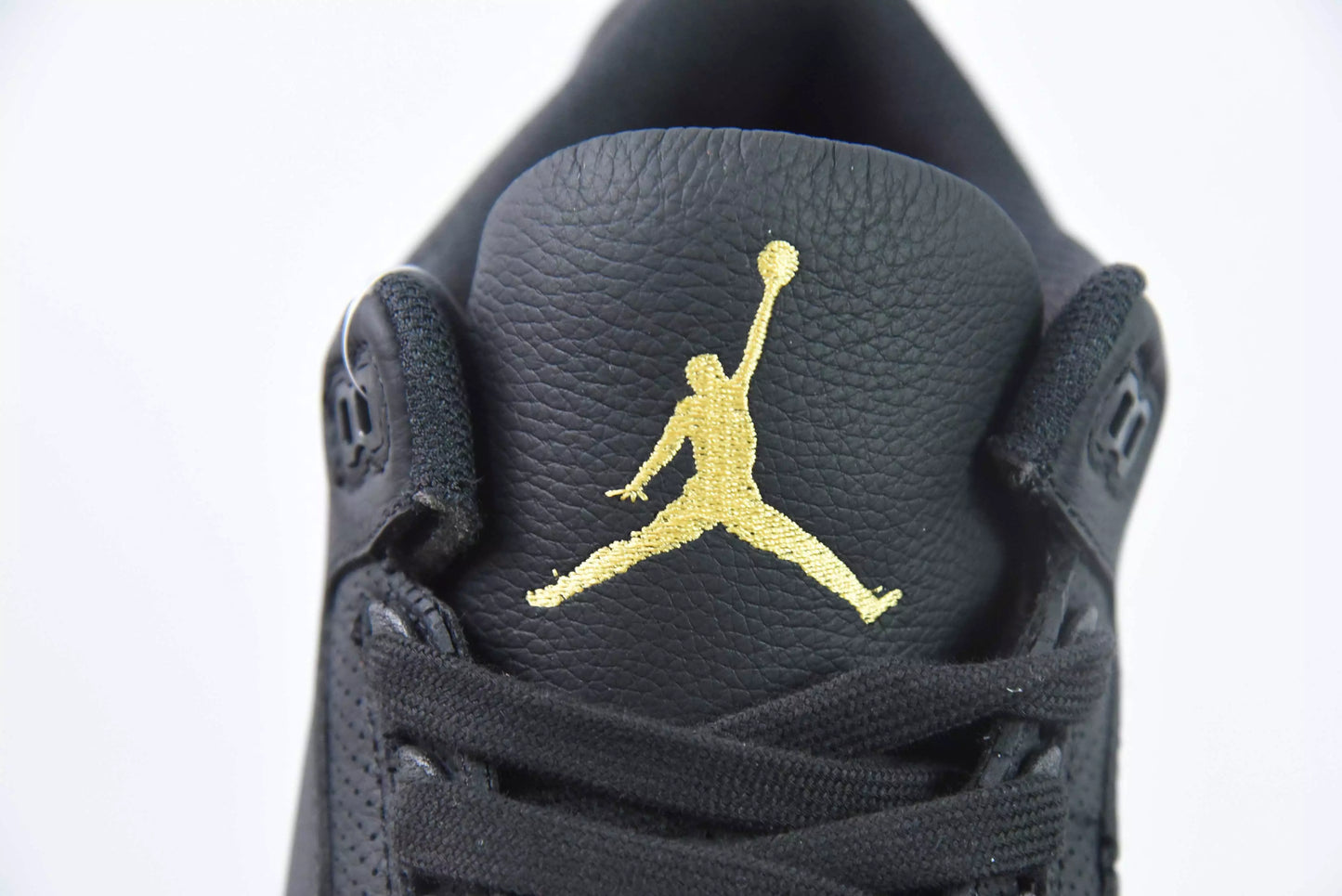 Jordan 3 Retro x J Balvin Rio
