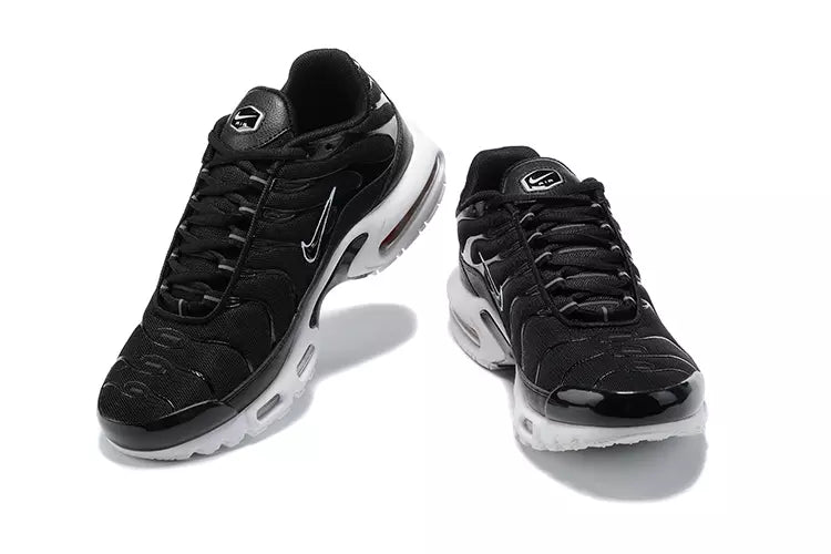 Air Max TN Plus "Oreo"