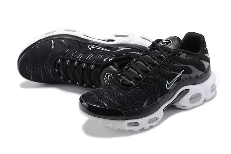 Air Max TN Plus "Oreo"