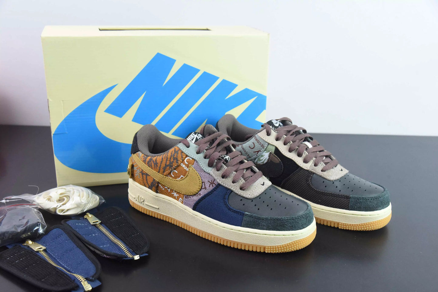 Nike Air Force 1 Low Travis Scott Cactus Jack