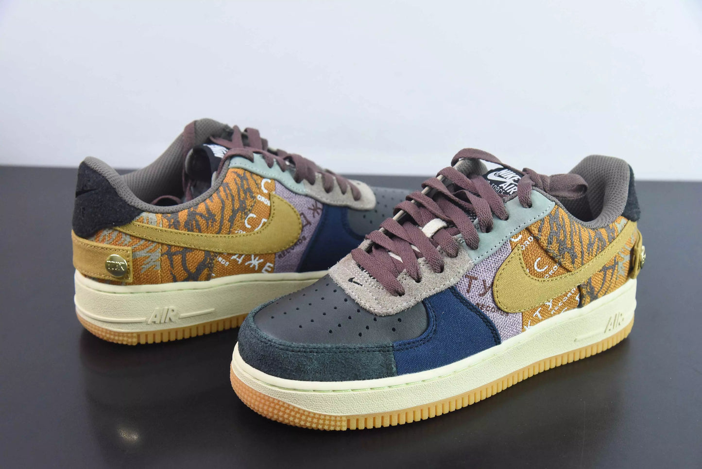 Nike Air Force 1 Low Travis Scott Cactus Jack