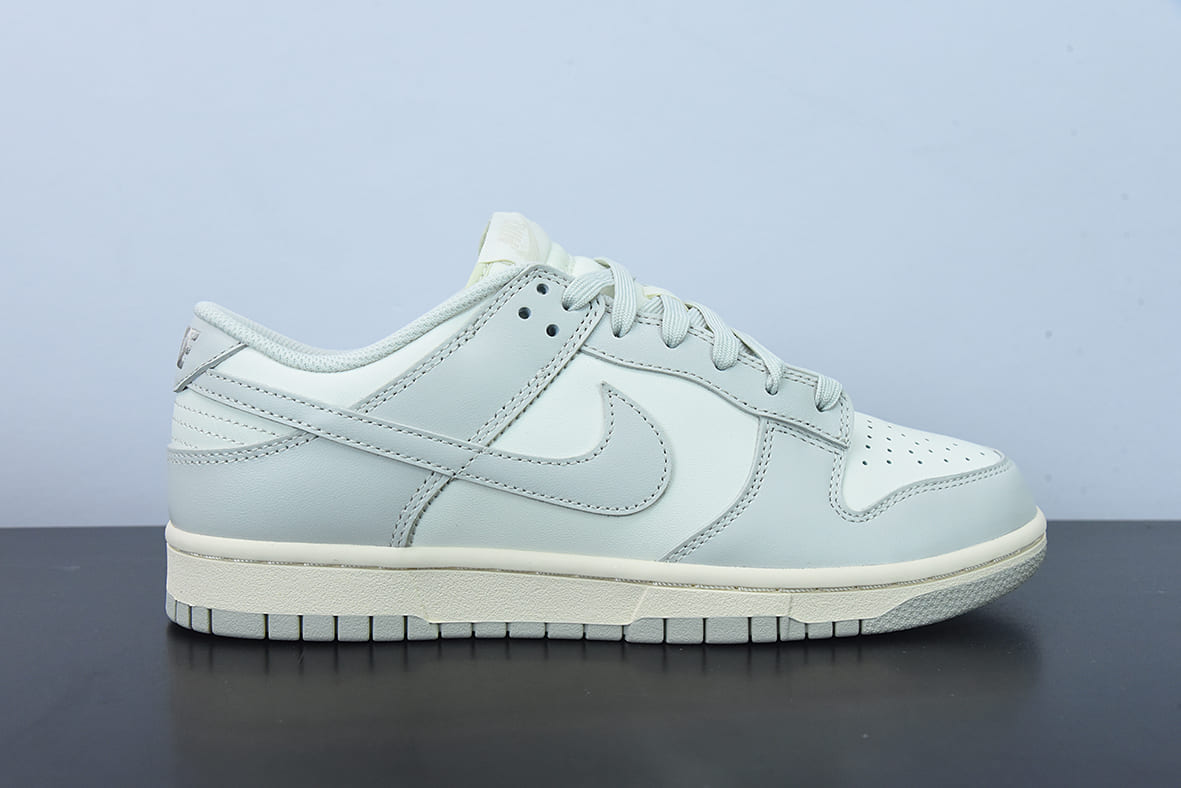 Nike Dunk Low Light Bone