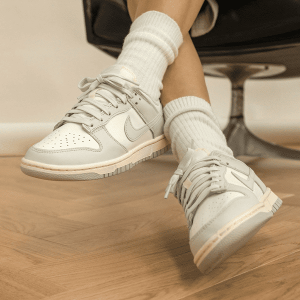 Nike Dunk Low Light Bone