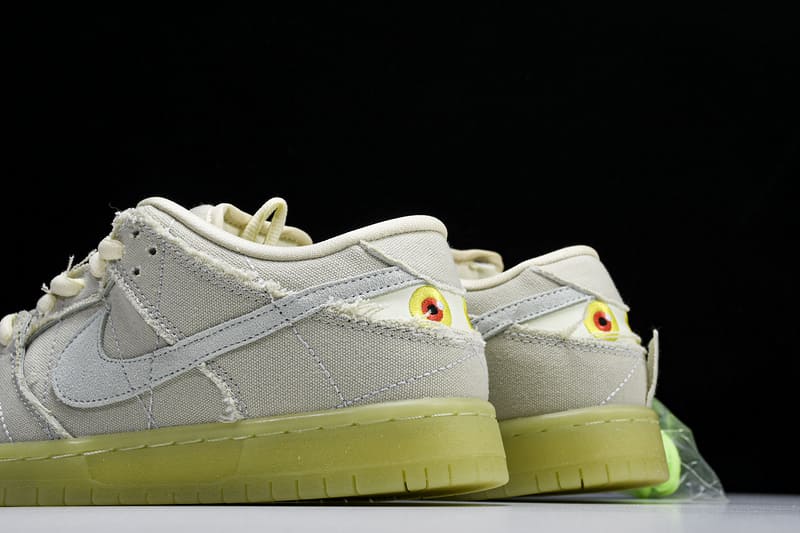 Nike SB Dunk Low Mummy