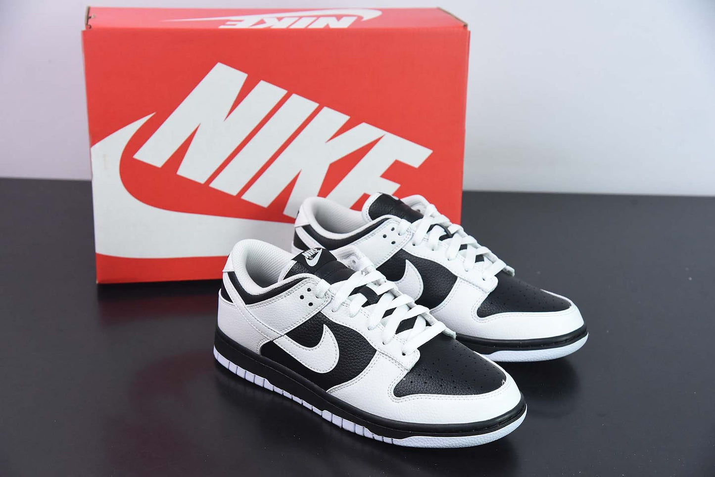 Nike Dunk Low Retro Reverse Panda