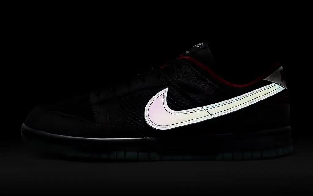Tênis Preto Nike Dunk LPL League of Legends Brilhando no Escuro